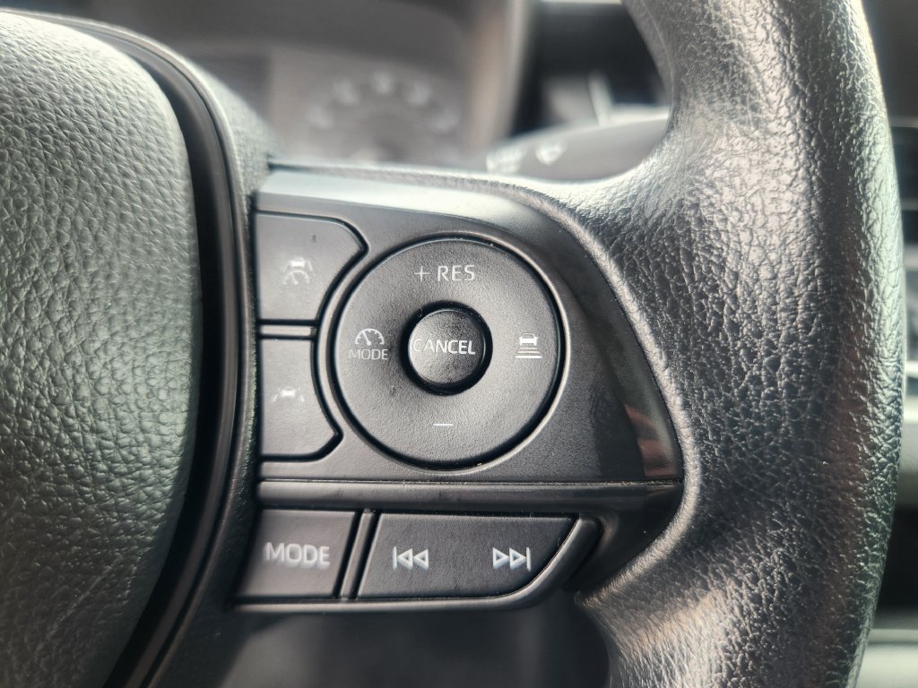 Used 2024 Toyota Corolla LE FWD image 21