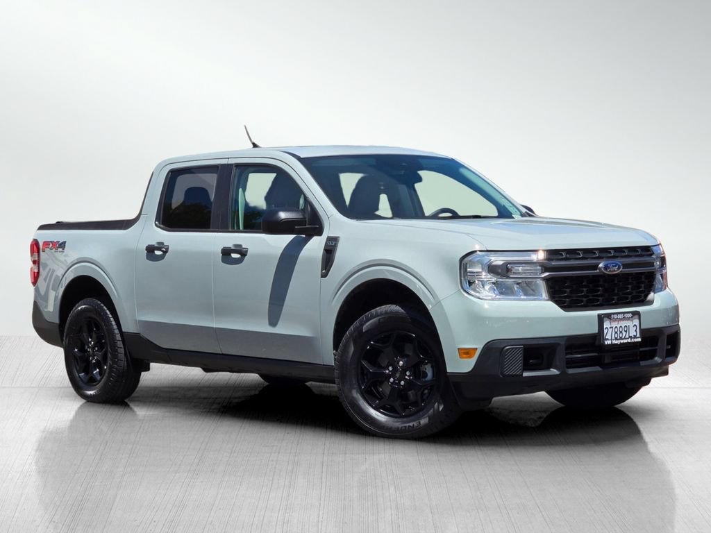 Used 2022 Ford Maverick XLT w/ Equipment Group 300A Standard AWD/4WD image 2