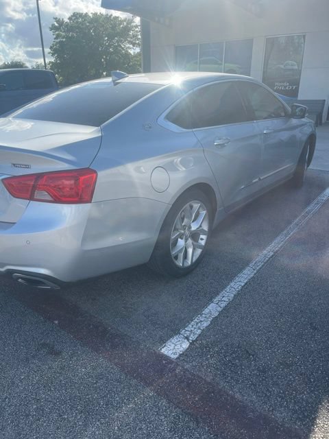 Used 2018 Chevrolet Impala Premier FWD image 4