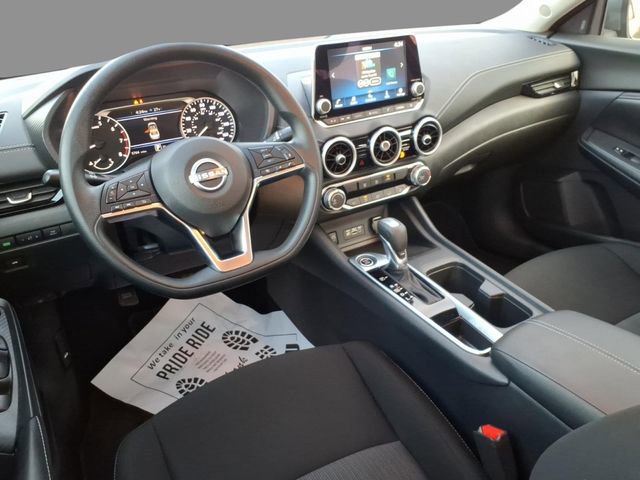 Certified 2025 Nissan Sentra SV image 6