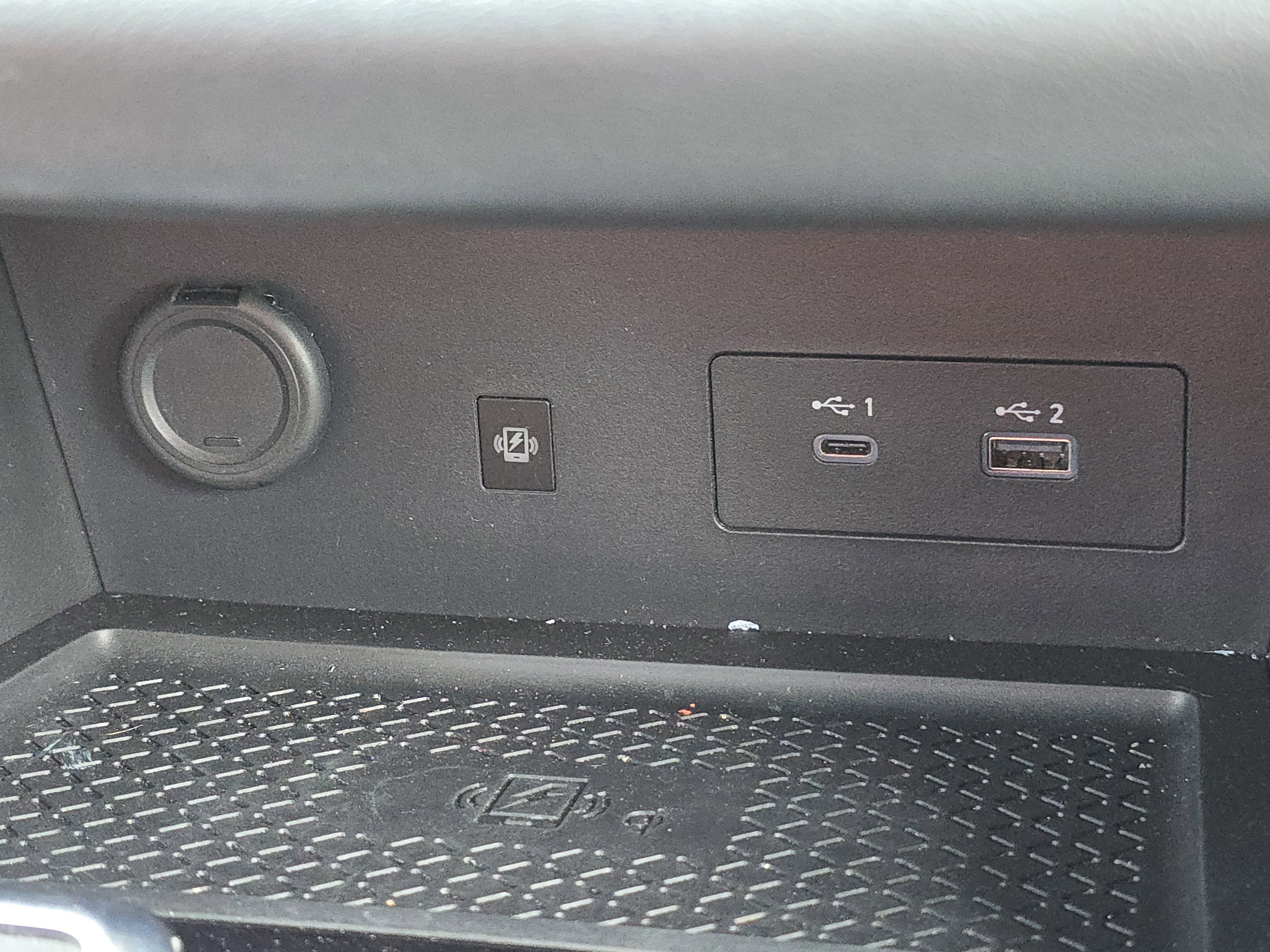 Used 2024 Nissan Pathfinder Platinum AWD/4WD image 18