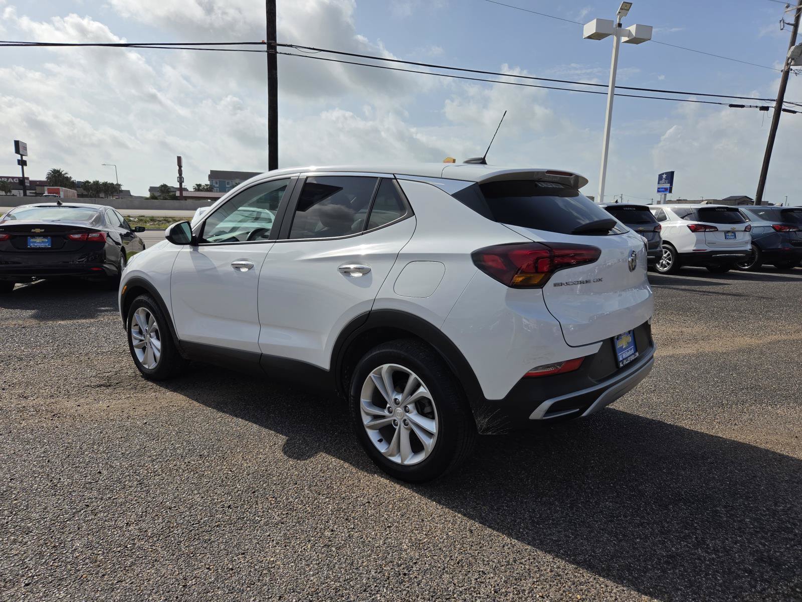 Used 2020 Buick Encore GX Preferred FWD image 3