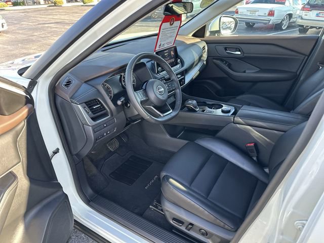 Certified 2023 Nissan Rogue SV w/ SV Premium B Package image 11
