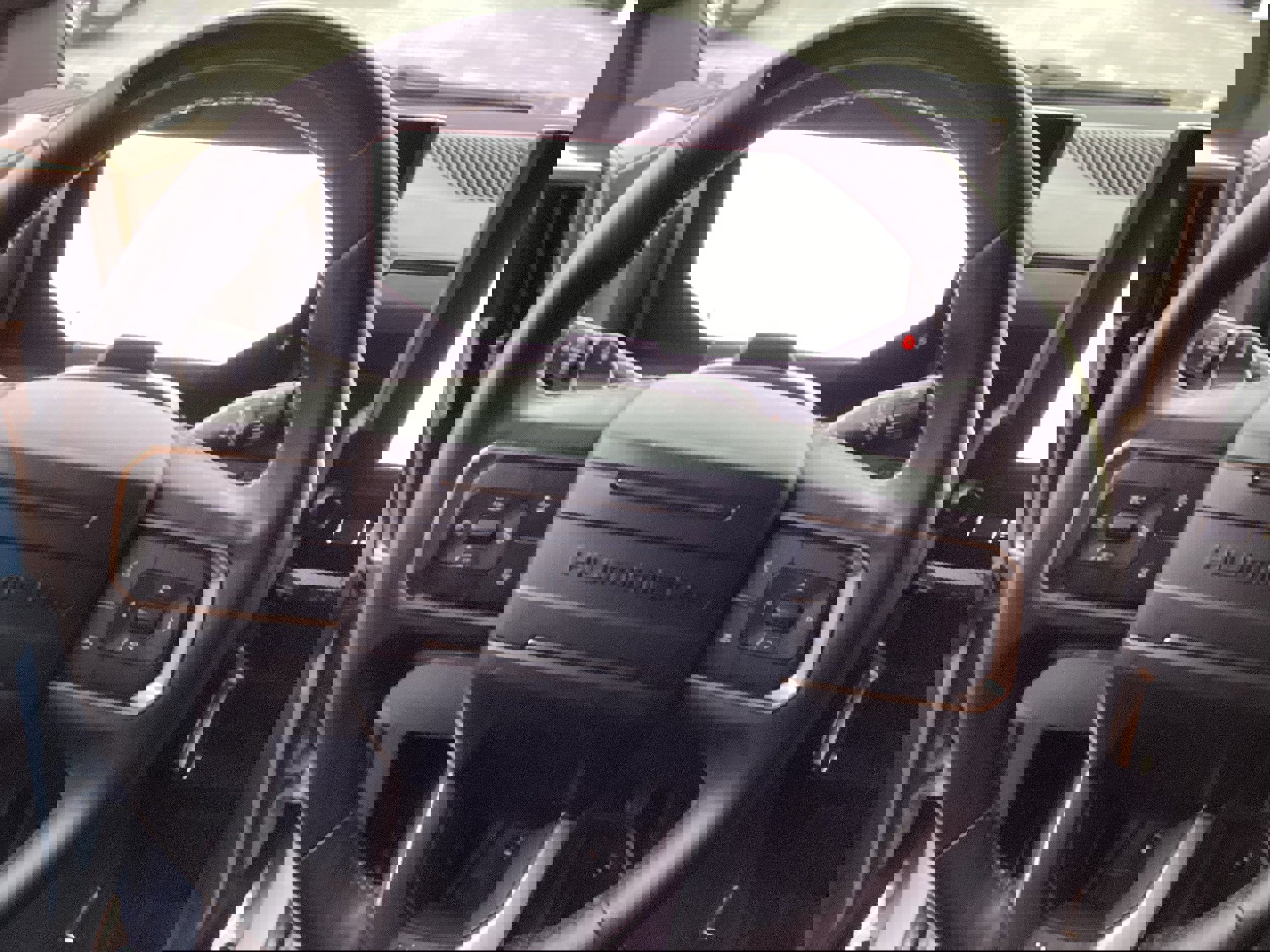 Used 2025 GMC Hummer EV 2X image 16