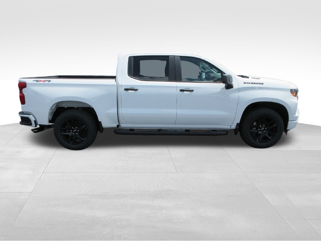 New 2026 Chevrolet Silverado 1500 Custom w/ Turbomax Blackout Package AWD/4WD image 7