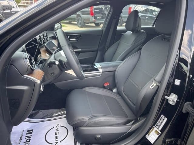 Certified 2025 Mercedes-Benz C 300 4MATIC Sedan image 7