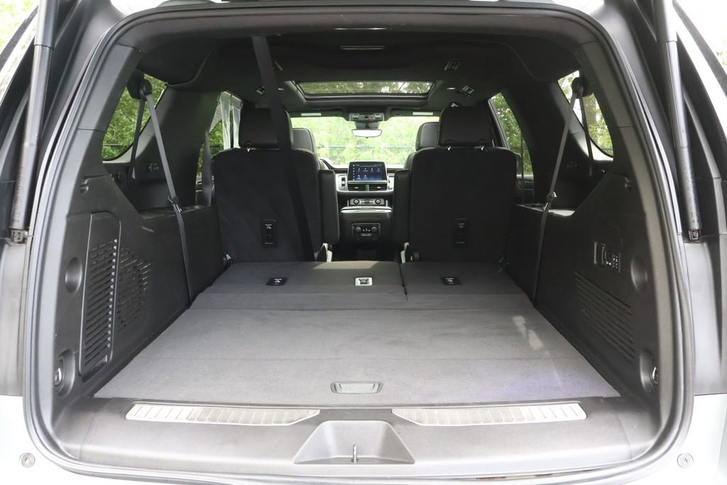 Used 2024 Chevrolet Suburban High Country w/ Max Trailering Package AWD/4WD image 51