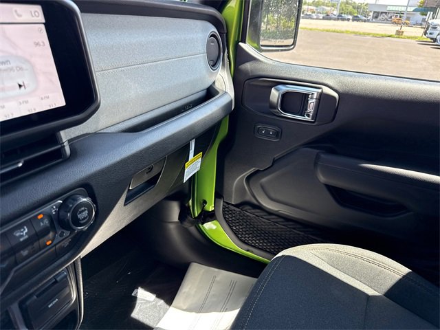 New 2025 Jeep Wrangler Sport S image 26