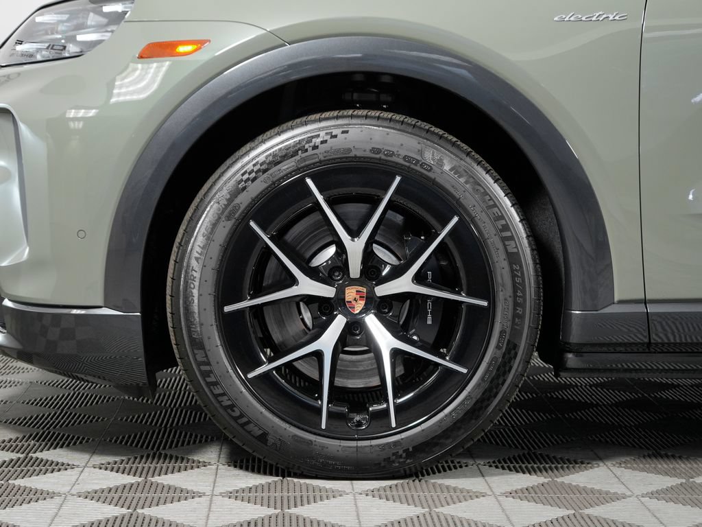 New 2026 Porsche Cayenne S AWD/4WD image 15