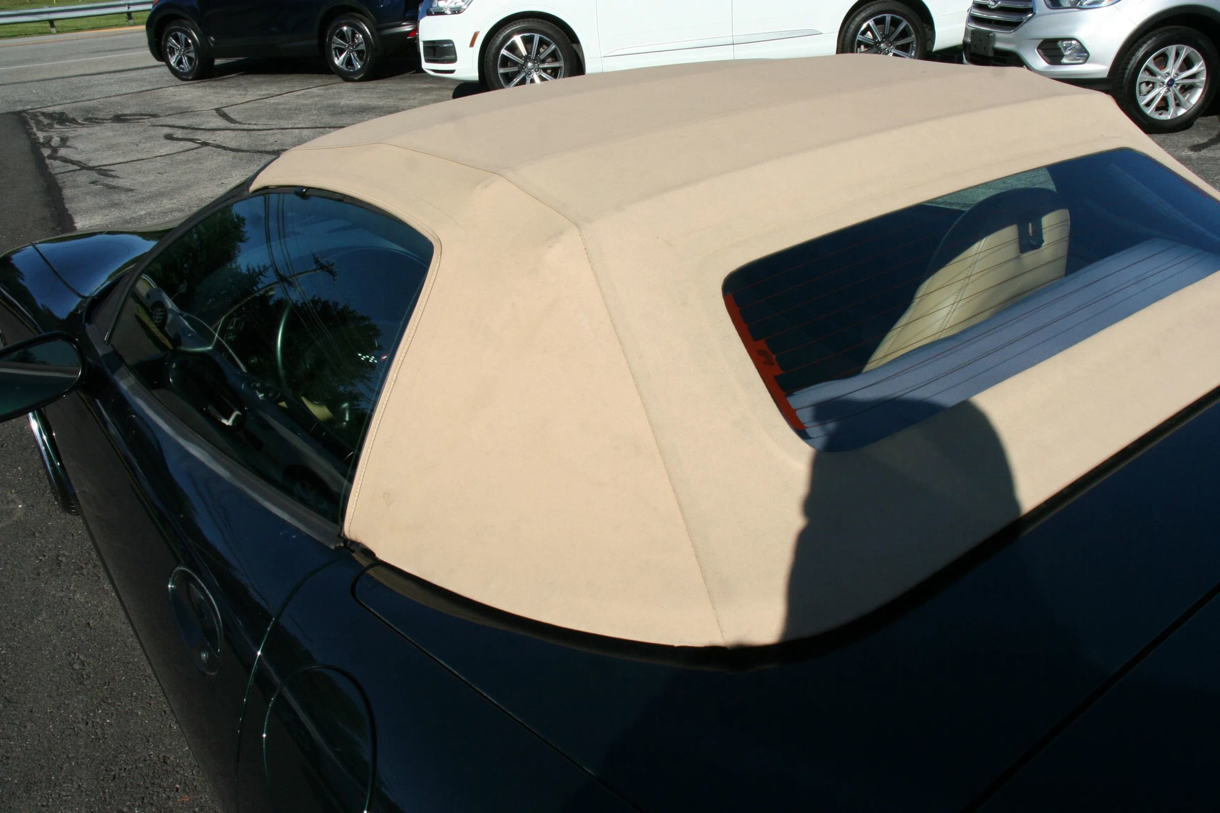 Used 2001 Chevrolet Corvette Convertible w/ Preferred Equipment Group2 image 26