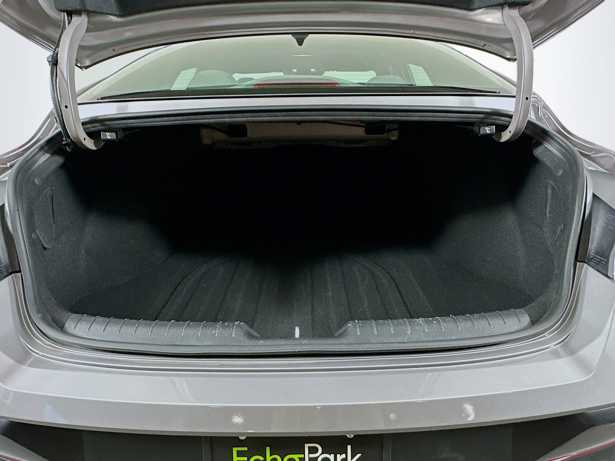 Used 2025 Hyundai Elantra SEL image 29