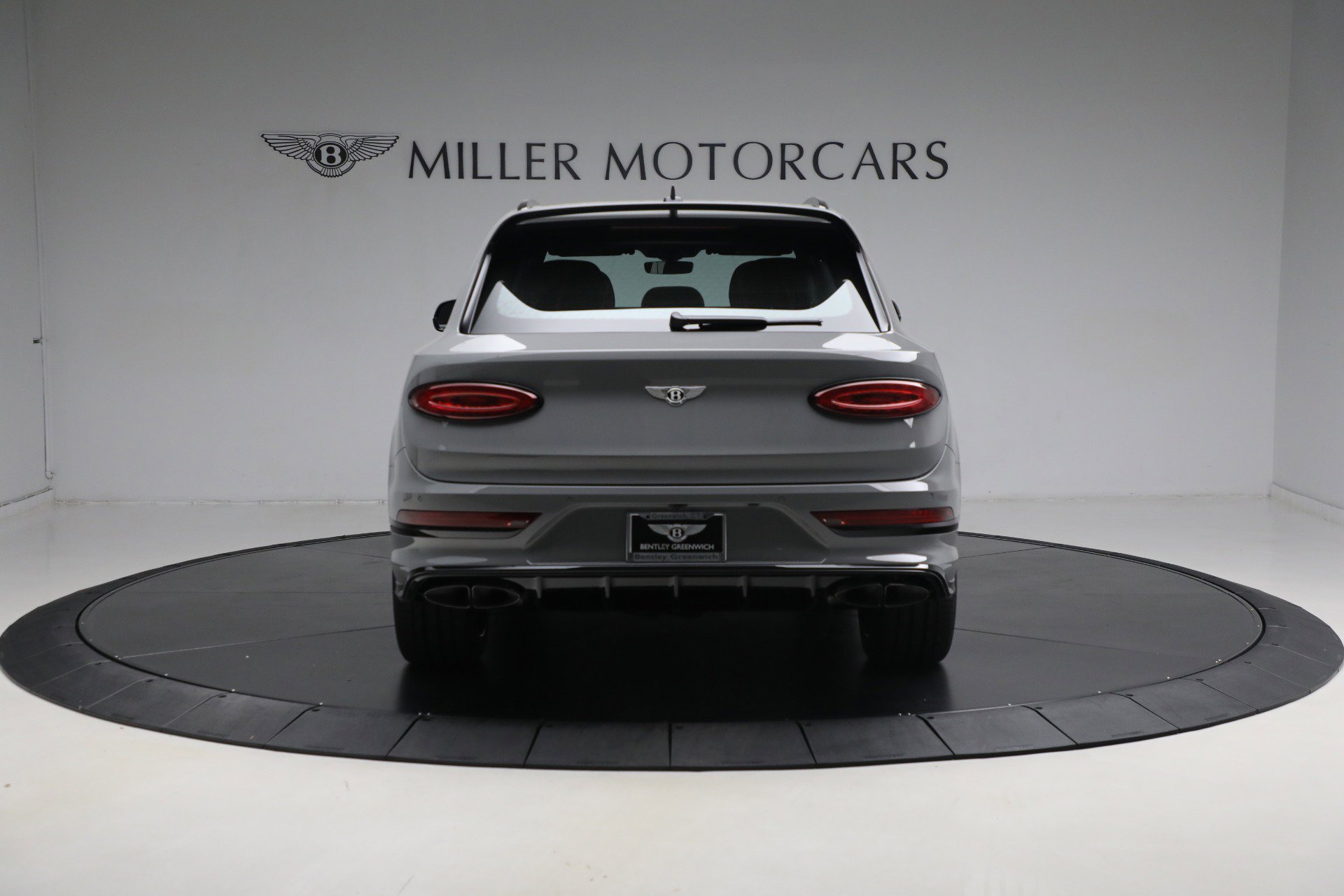 New 2024 Bentley Bentayga image 6