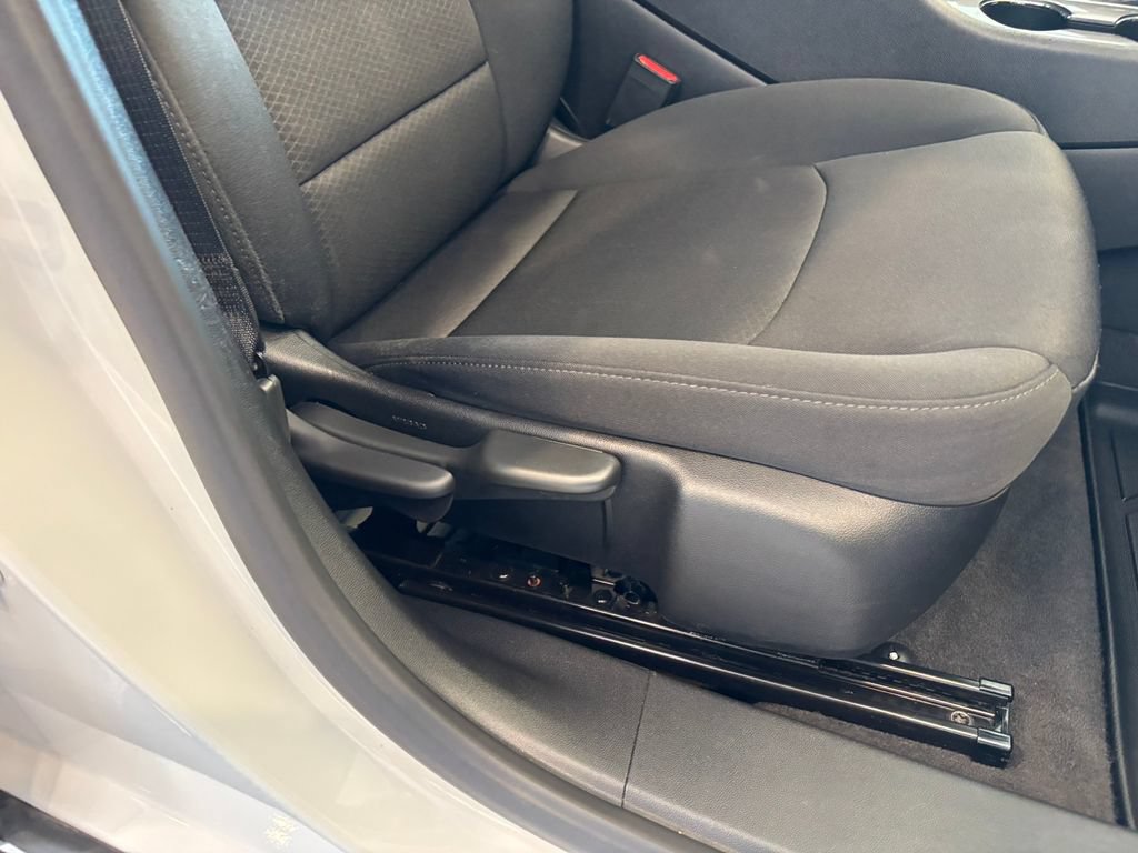 Used 2020 Chevrolet Malibu LS w/ Driver Confidence Package II FWD image 21