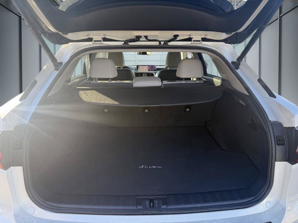 Used 2019 Lexus RX 350 AWD w/ Navigation Package image 17