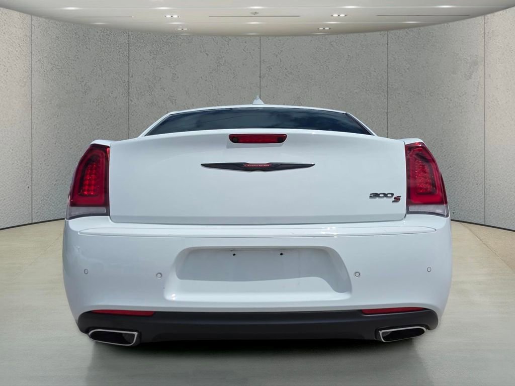 Used 2023 Chrysler 300 S image 4