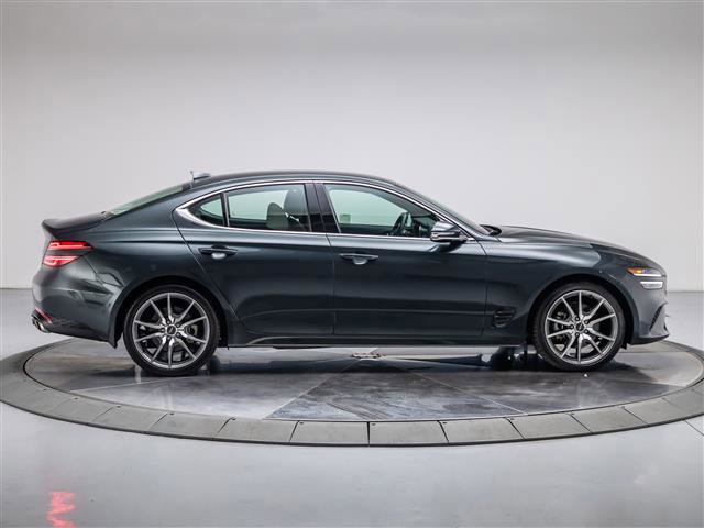 Used 2023 Genesis G70 2.0T RWD image 6