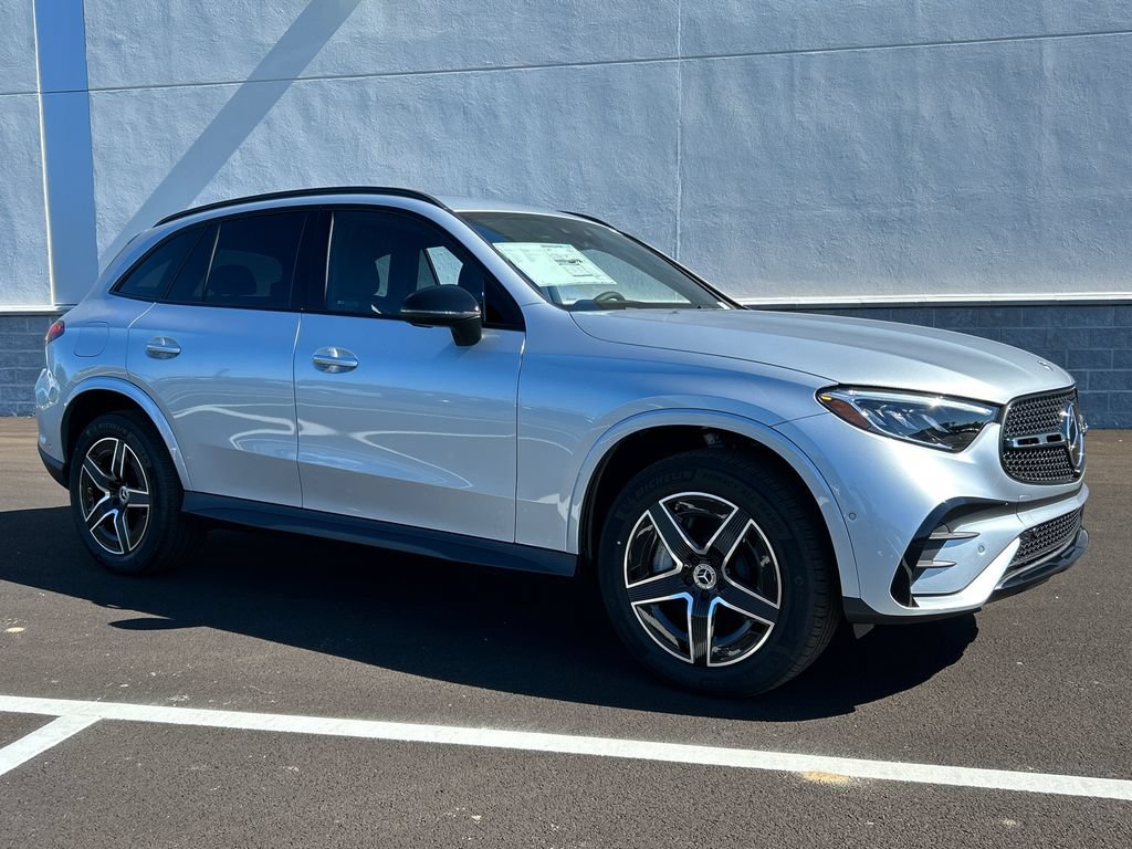 New 2026 Mercedes-Benz GLC 300 4MATIC image 2