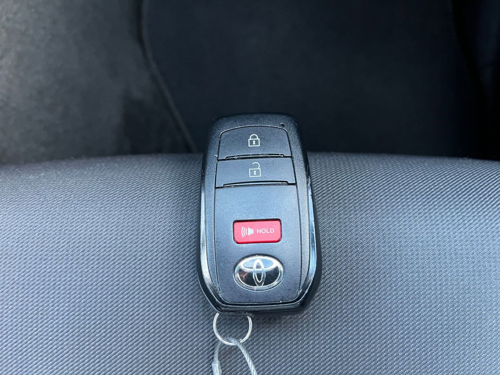 Used 2025 Toyota Tacoma TRD Off-Road image 24