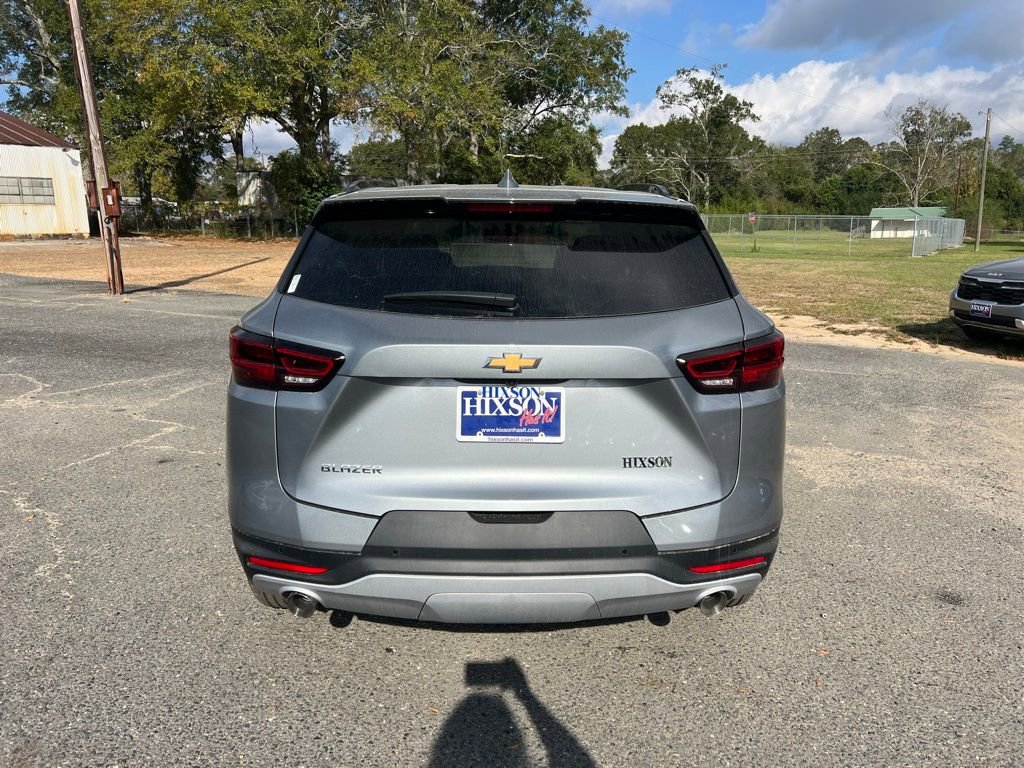 New 2026 Chevrolet Blazer LT image 6