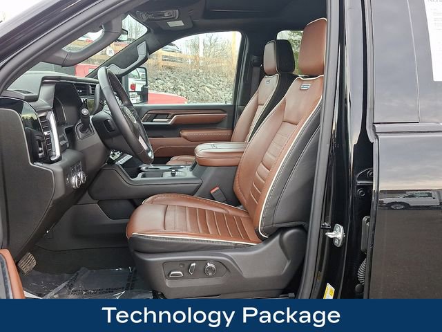 Used 2025 GMC Sierra 2500 Denali Ultimate image 2