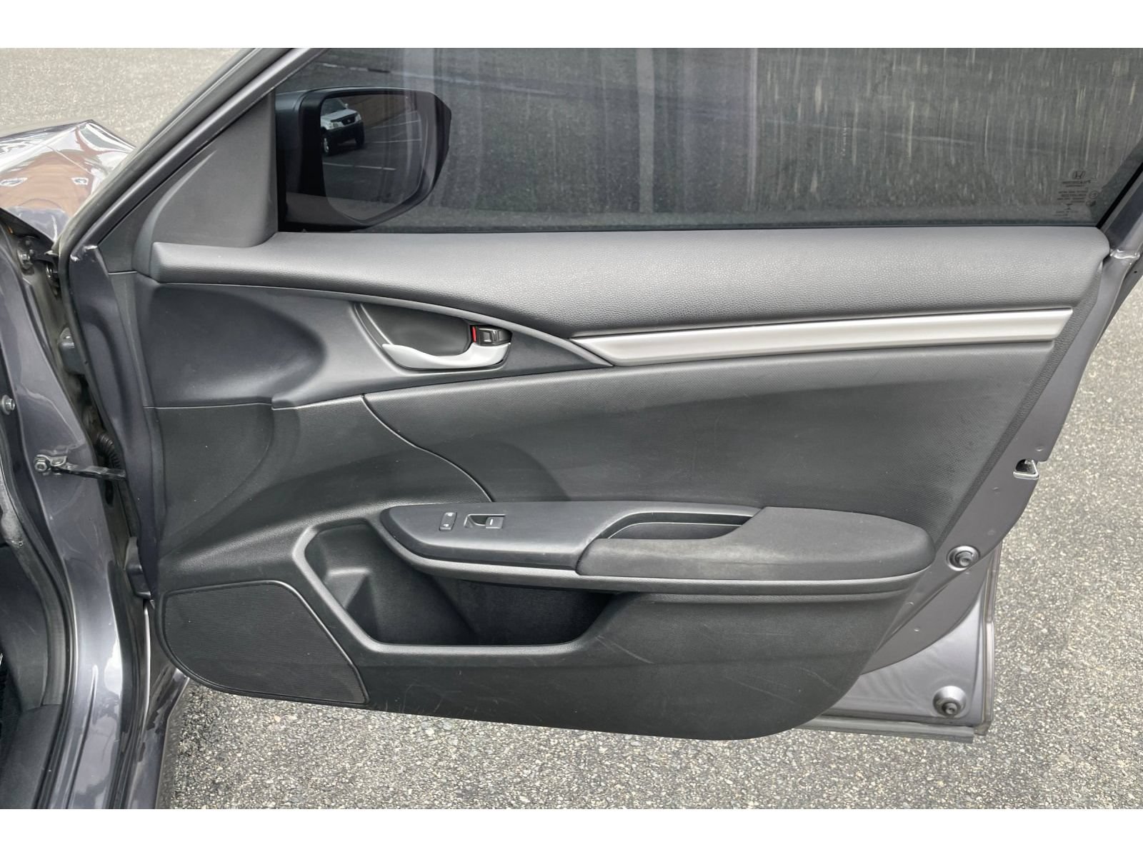 Used 2020 Honda Civic LX image 18