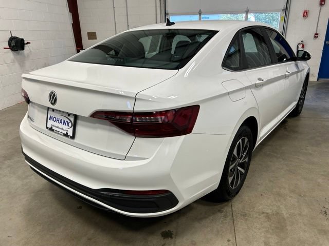 Used 2023 Volkswagen Jetta S FWD image 6