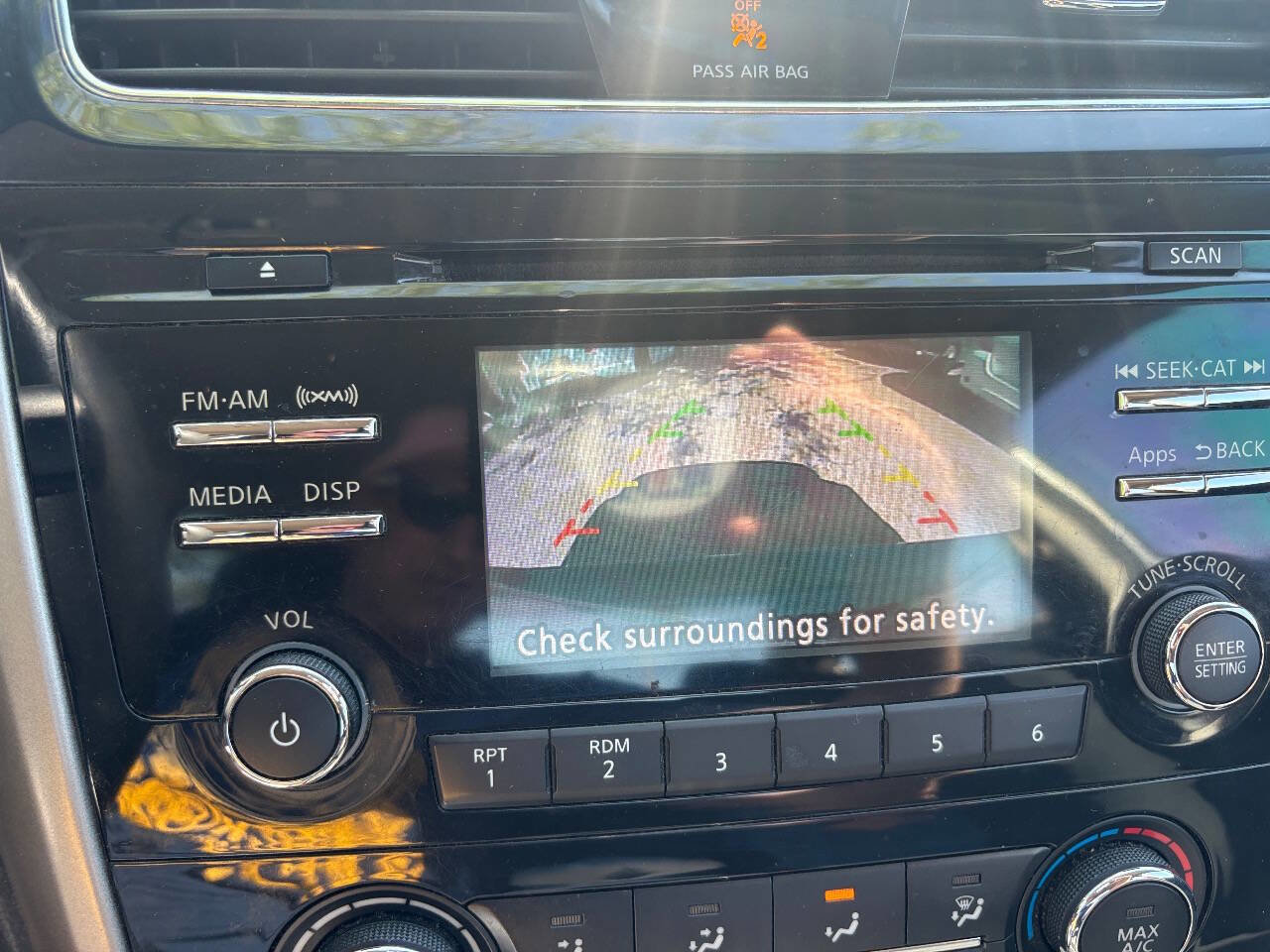 Used 2015 Nissan Altima 2.5 S w/ Sport Value Package image 16