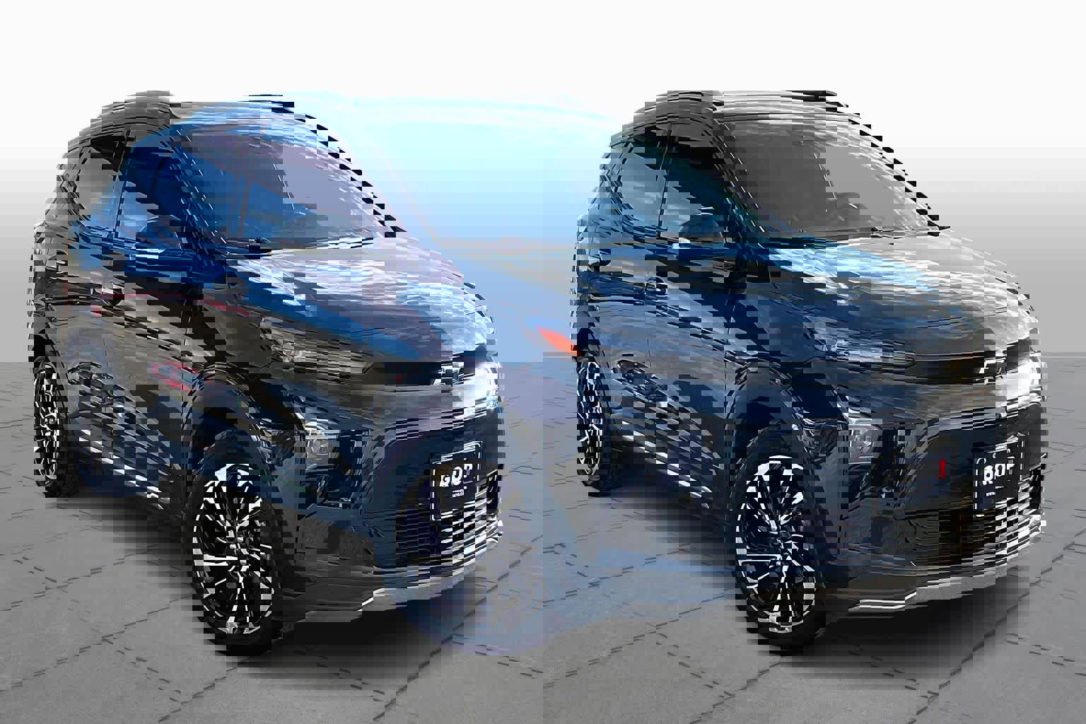 Used 2022 Chevrolet Bolt EUV Premier w/ Sun & Sound Package image 3