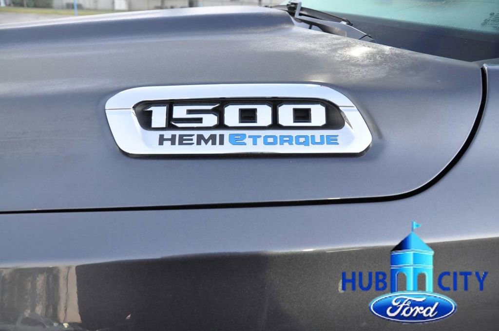 Used 2022 RAM 1500 Limited image 10