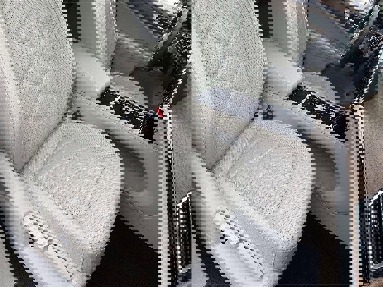 New 2026 Volkswagen Atlas SE image 7