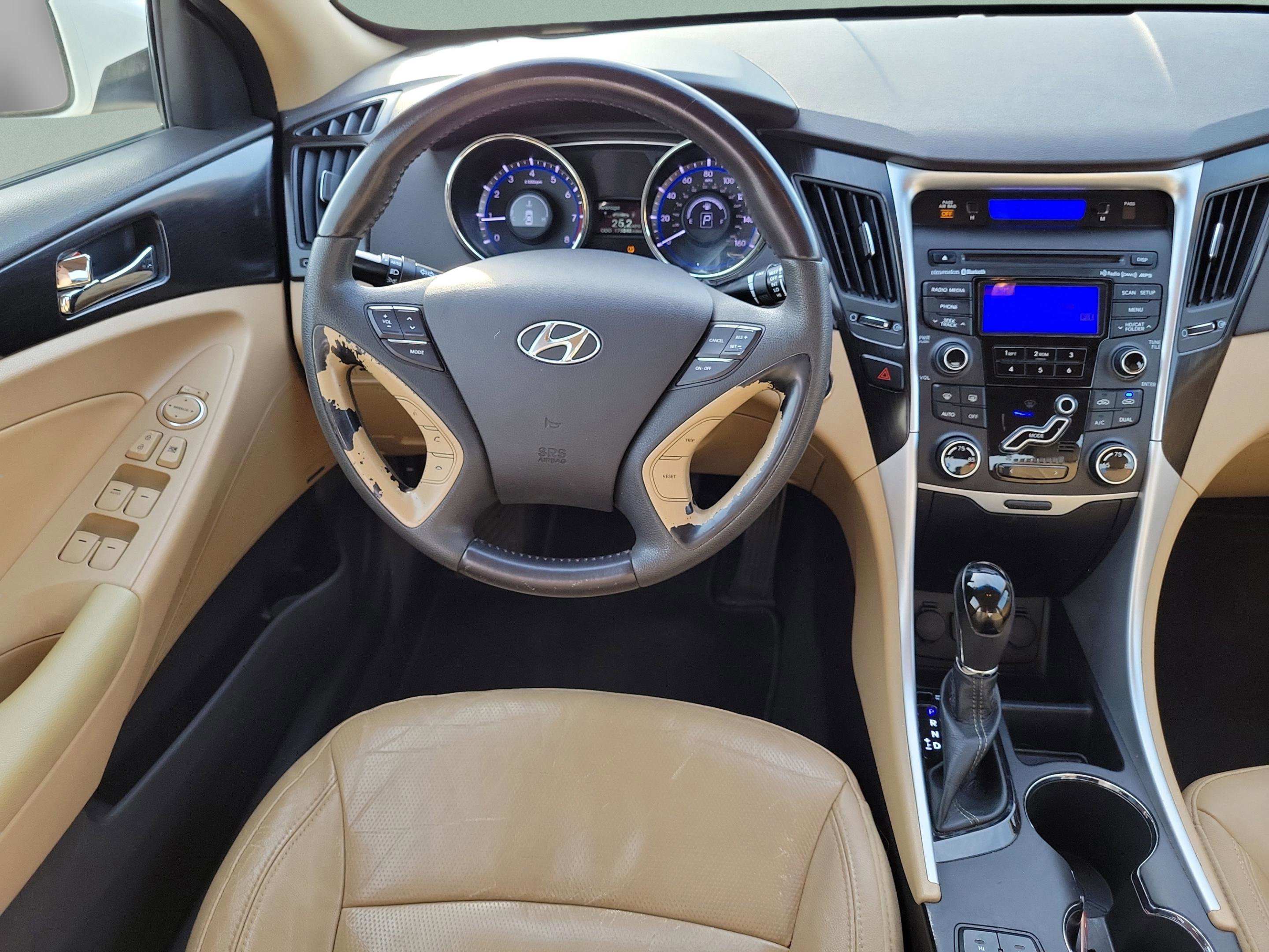 Used 2013 Hyundai Sonata Limited image 13