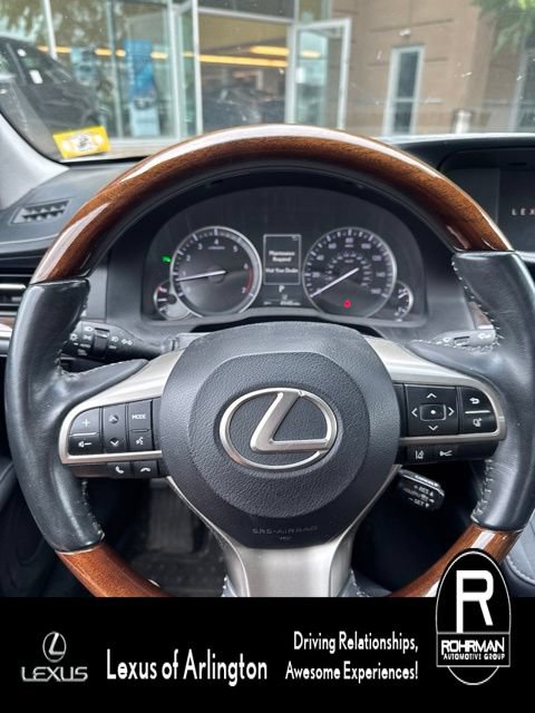 Used 2016 Lexus ES 350 w/ Luxury Package w/Wood Trim FWD image 9