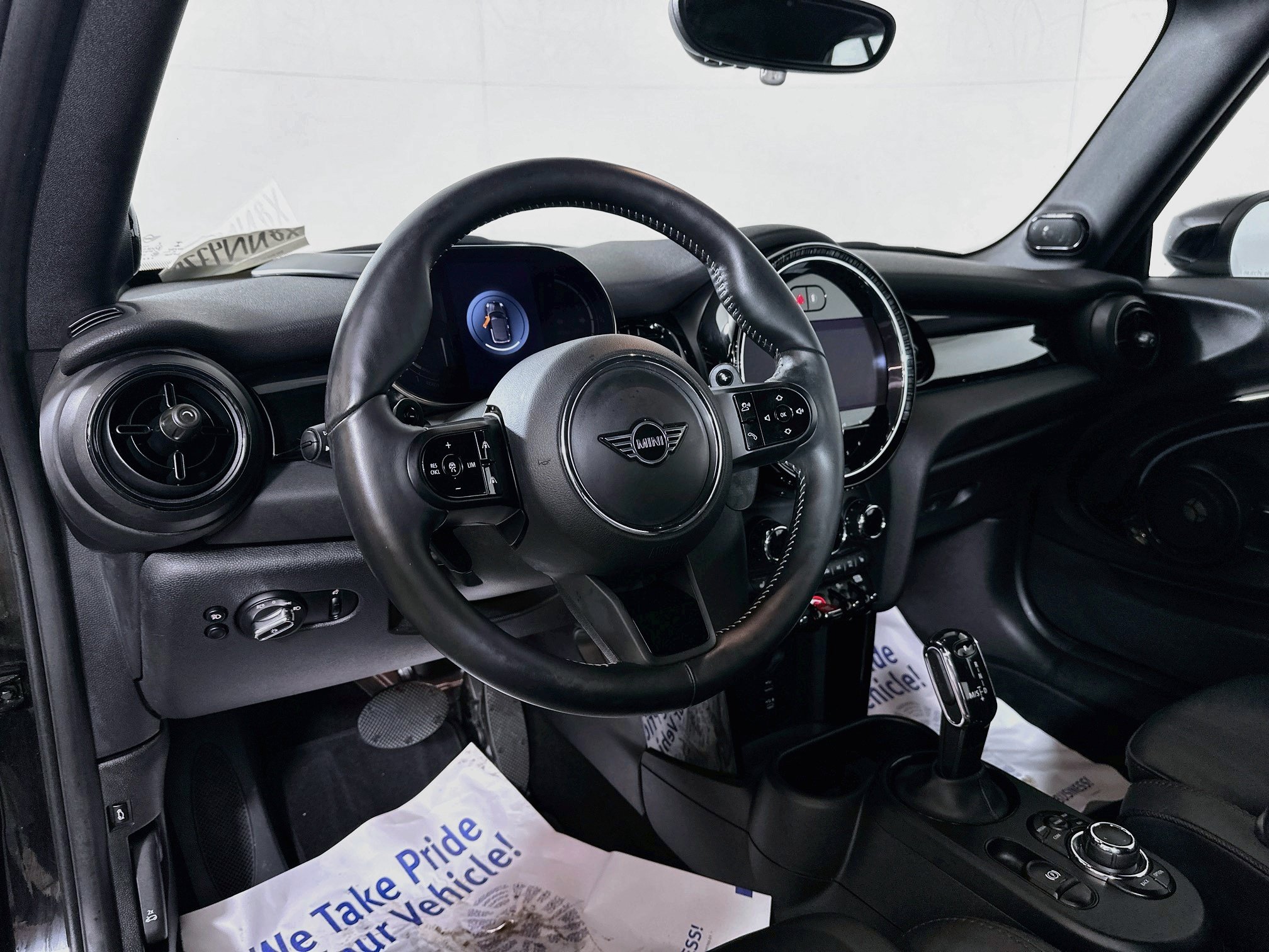Used 2022 MINI Cooper S FWD image 9