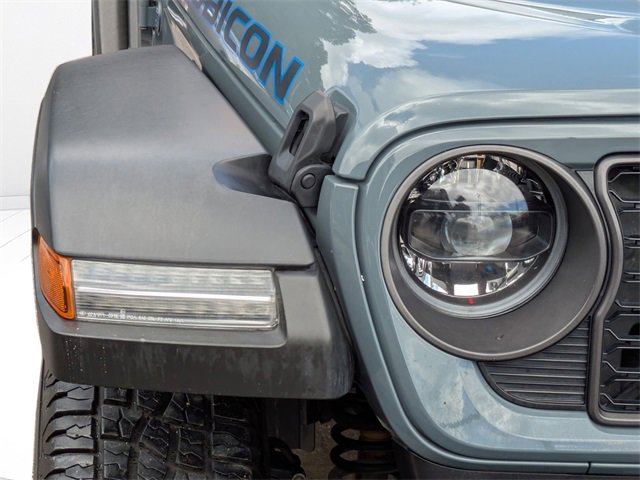Used 2024 Jeep Wrangler Unlimited Rubicon 4xe image 11