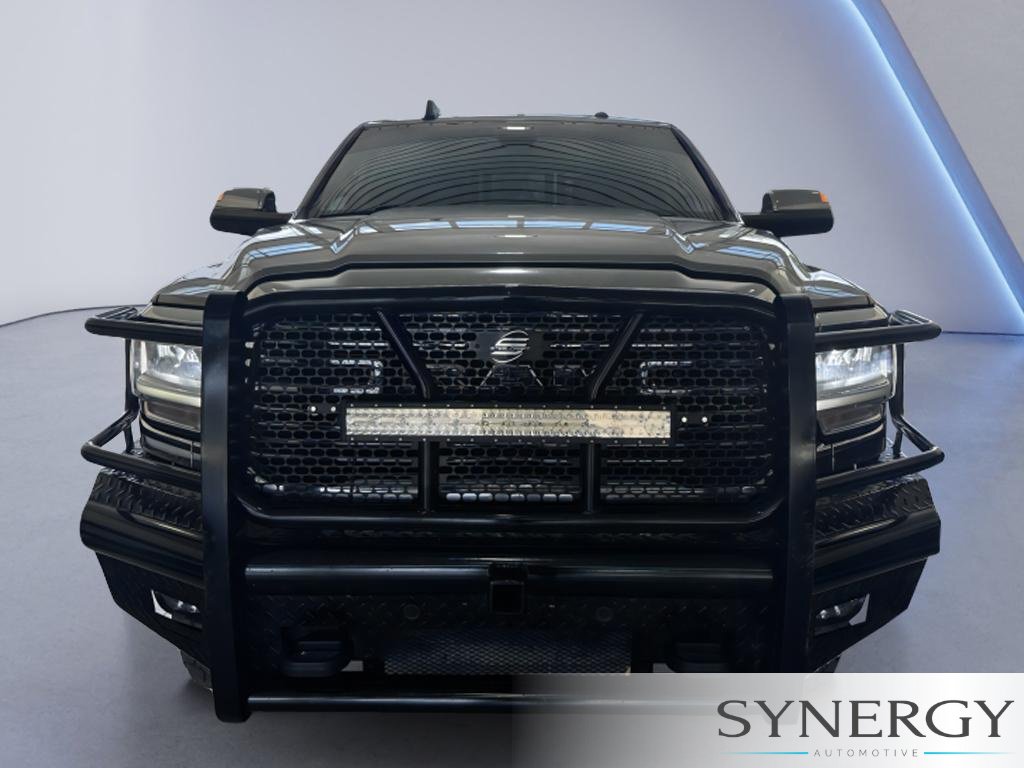 Used 2022 RAM 2500 Laramie AWD/4WD image 2