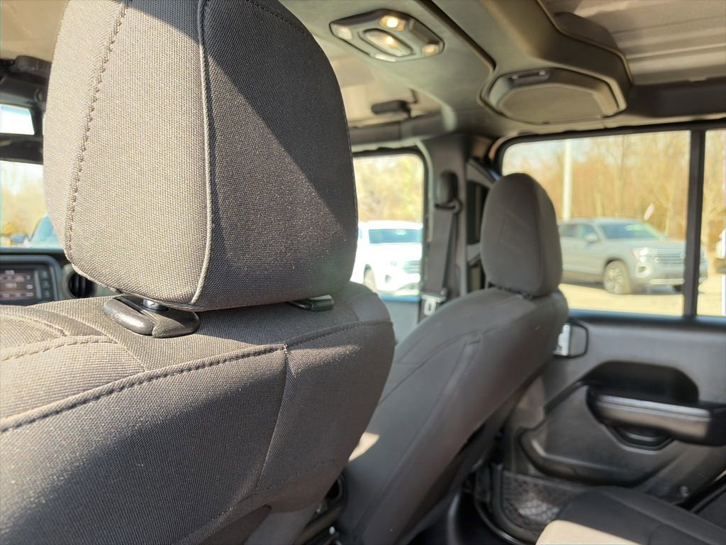 Used 2020 Jeep Wrangler Unlimited Sport S image 27