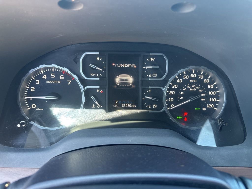 Used 2018 Toyota Tundra Limited w/ Limited Premium Package AWD/4WD image 17