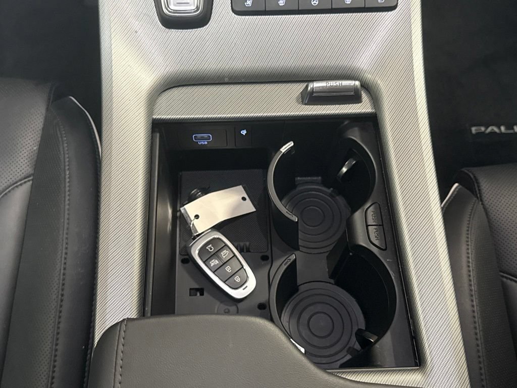 Used 2025 Hyundai Palisade SEL FWD image 17