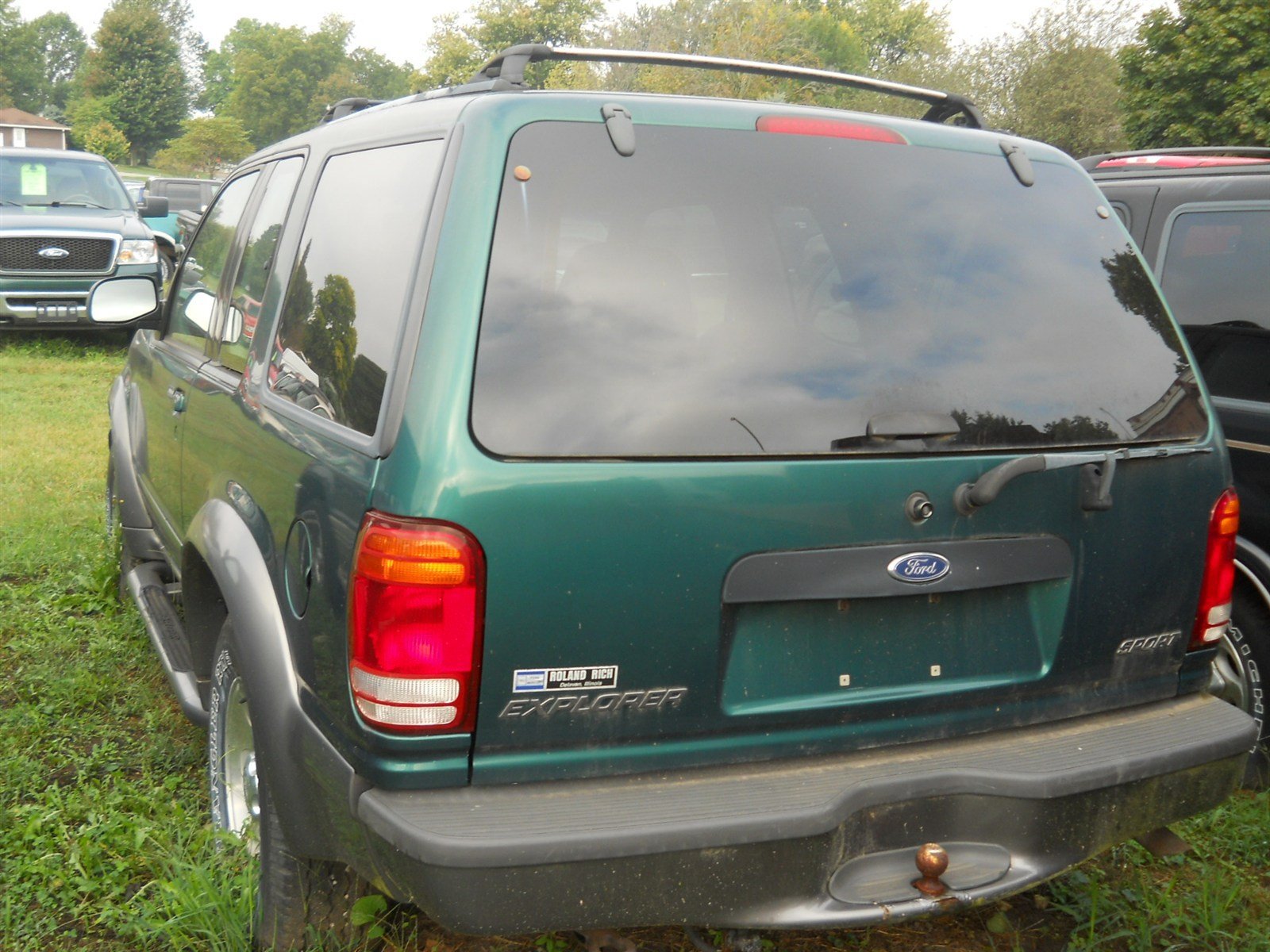 Used 2000 Ford Explorer Sport AWD/4WD image 3