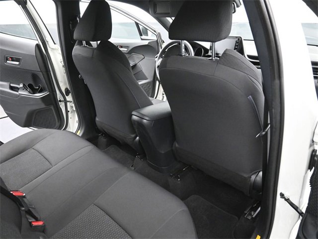 Used 2019 Toyota C-HR XLE image 10