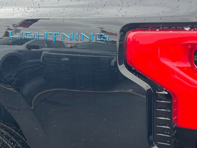New 2025 Ford F150 Lightning XLT image 8