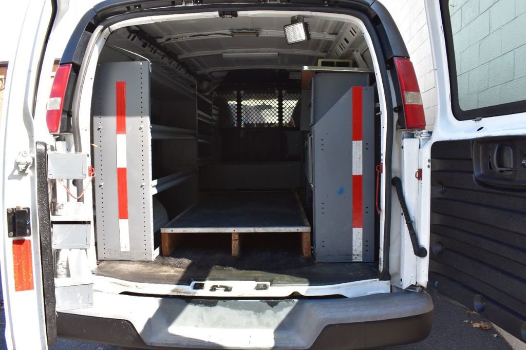 Used 2014 Chevrolet Express 2500 image 29