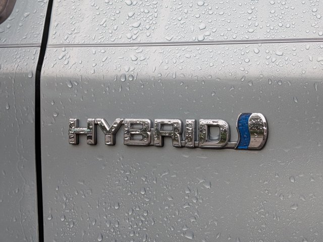 Used 2014 Toyota Prius Two image 23