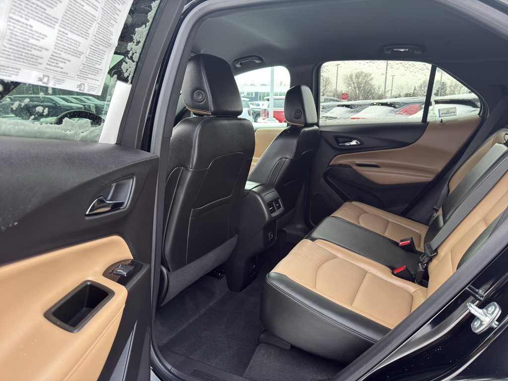 Used 2024 Chevrolet Equinox Premier image 34