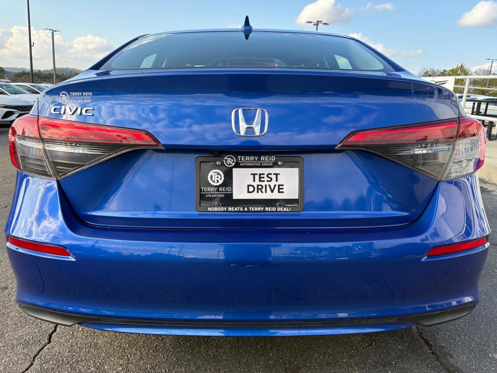 Used 2022 Honda Civic EX image 7