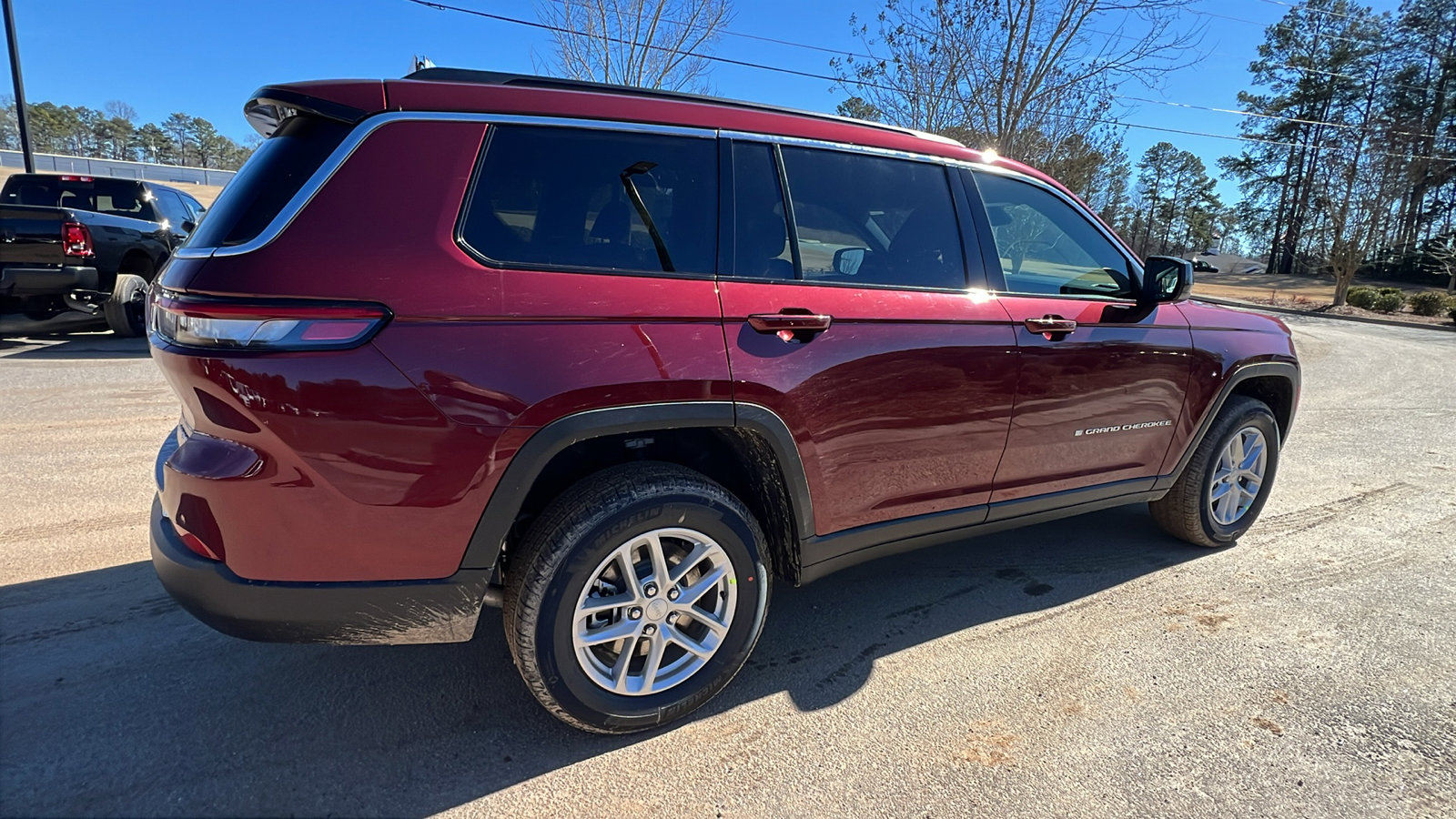 New 2026 Jeep Grand Cherokee L Laredo RWD image 8