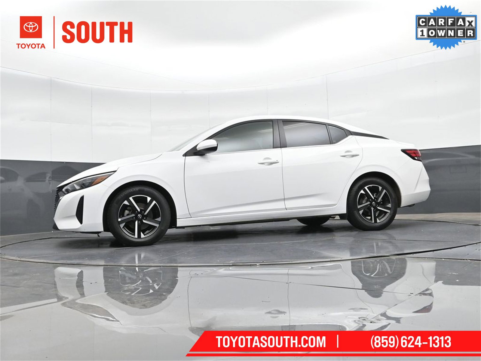 Used 2025 Nissan Sentra SV image 35