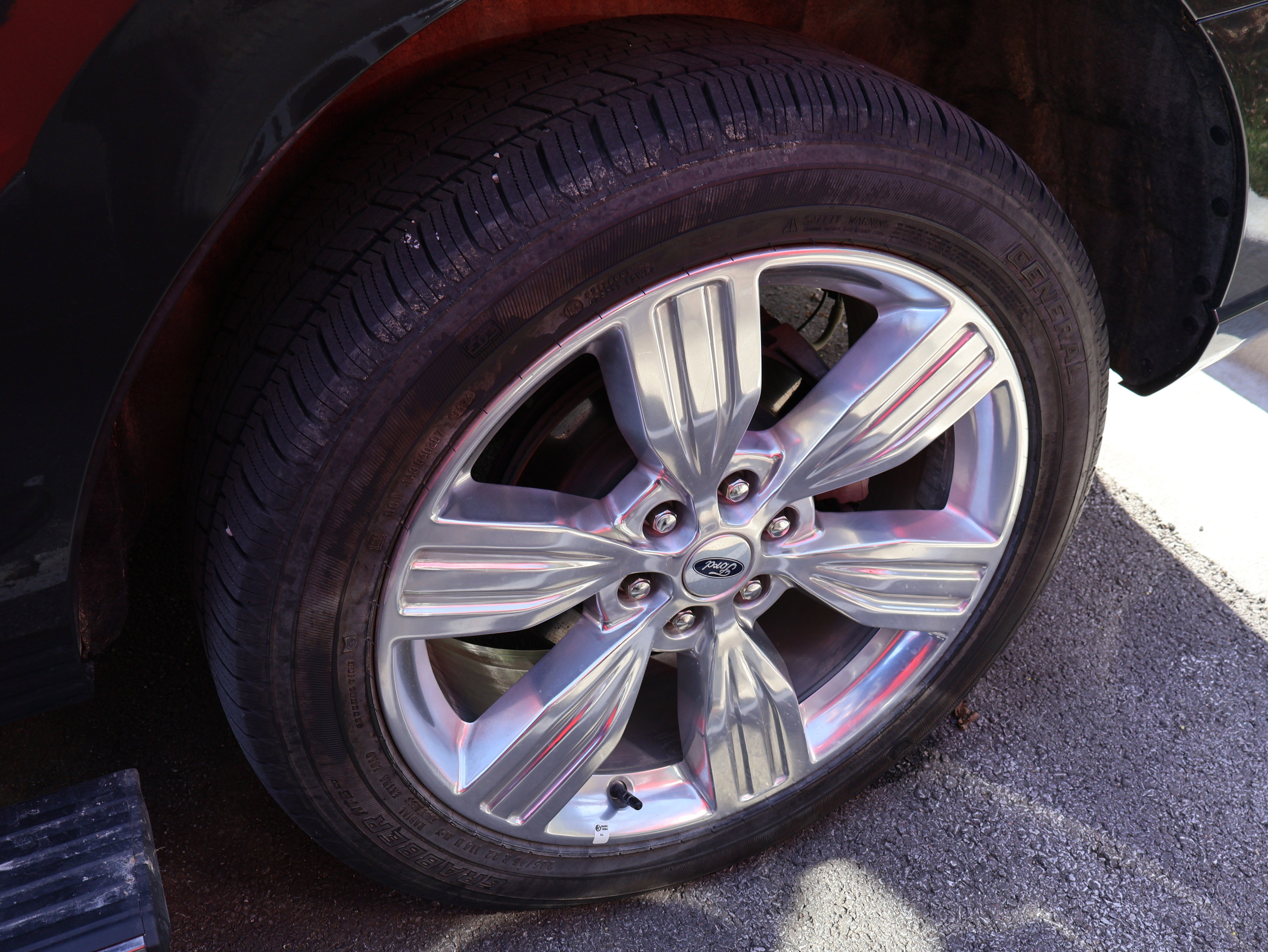 Used 2022 Ford Expedition Platinum image 40