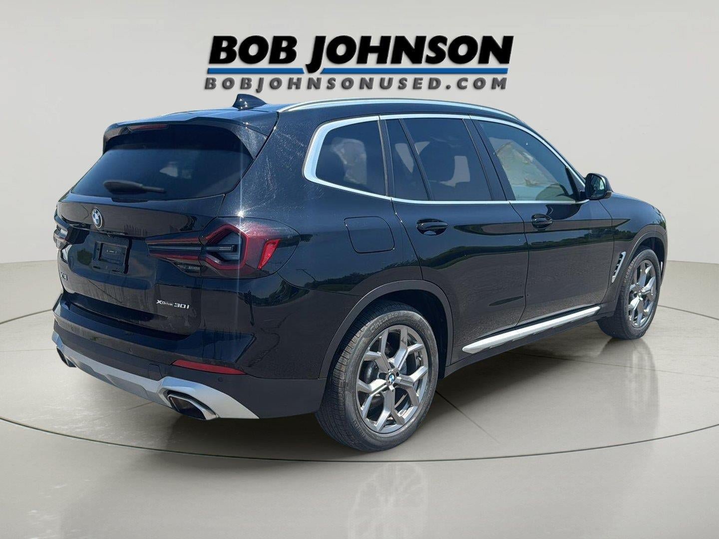 Used 2024 BMW X3 xDrive30i AWD/4WD image 3