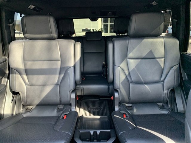 Used 2023 Toyota Sequoia Platinum image 32